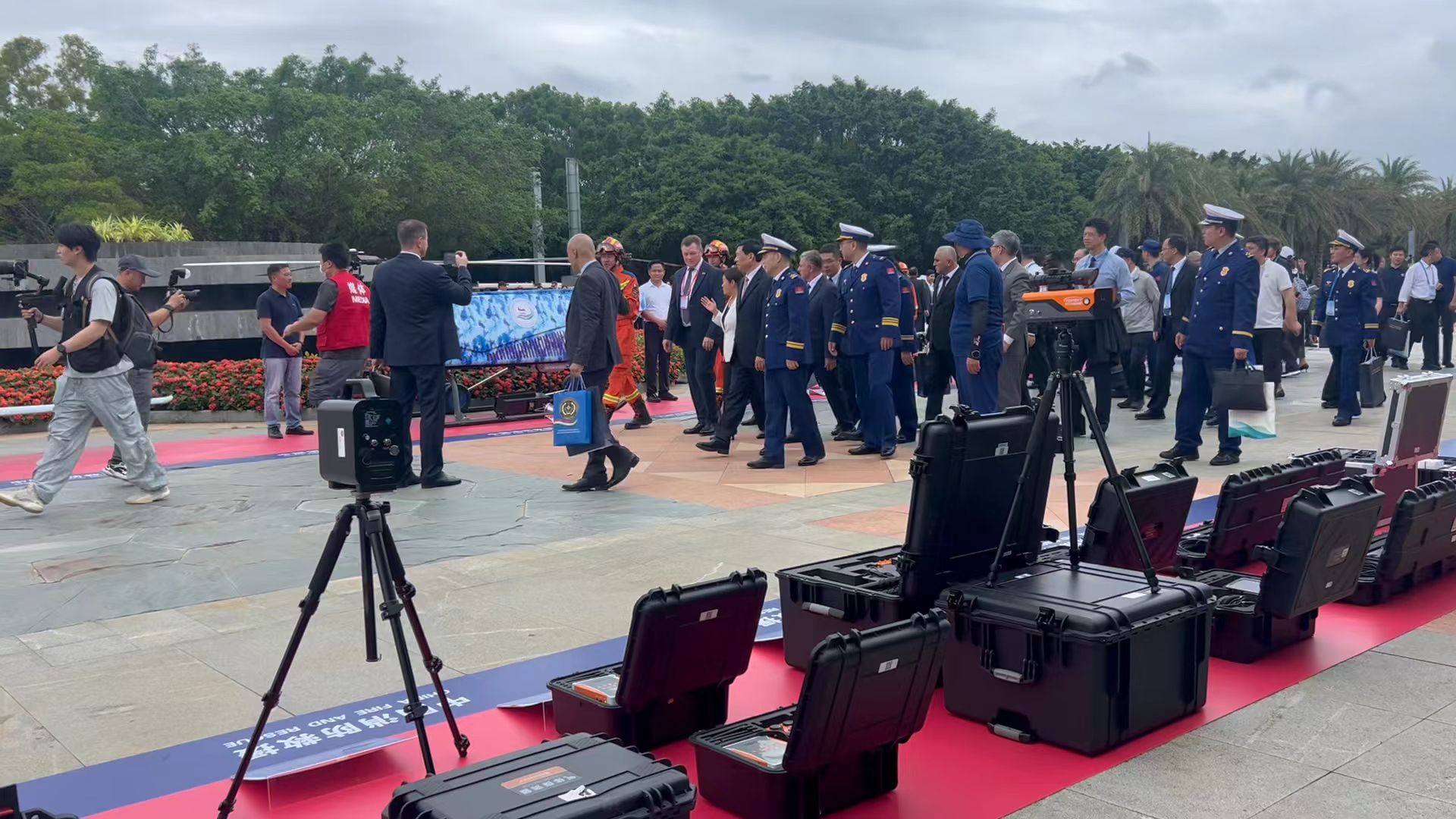 不负青春韶华，自贸港建新功